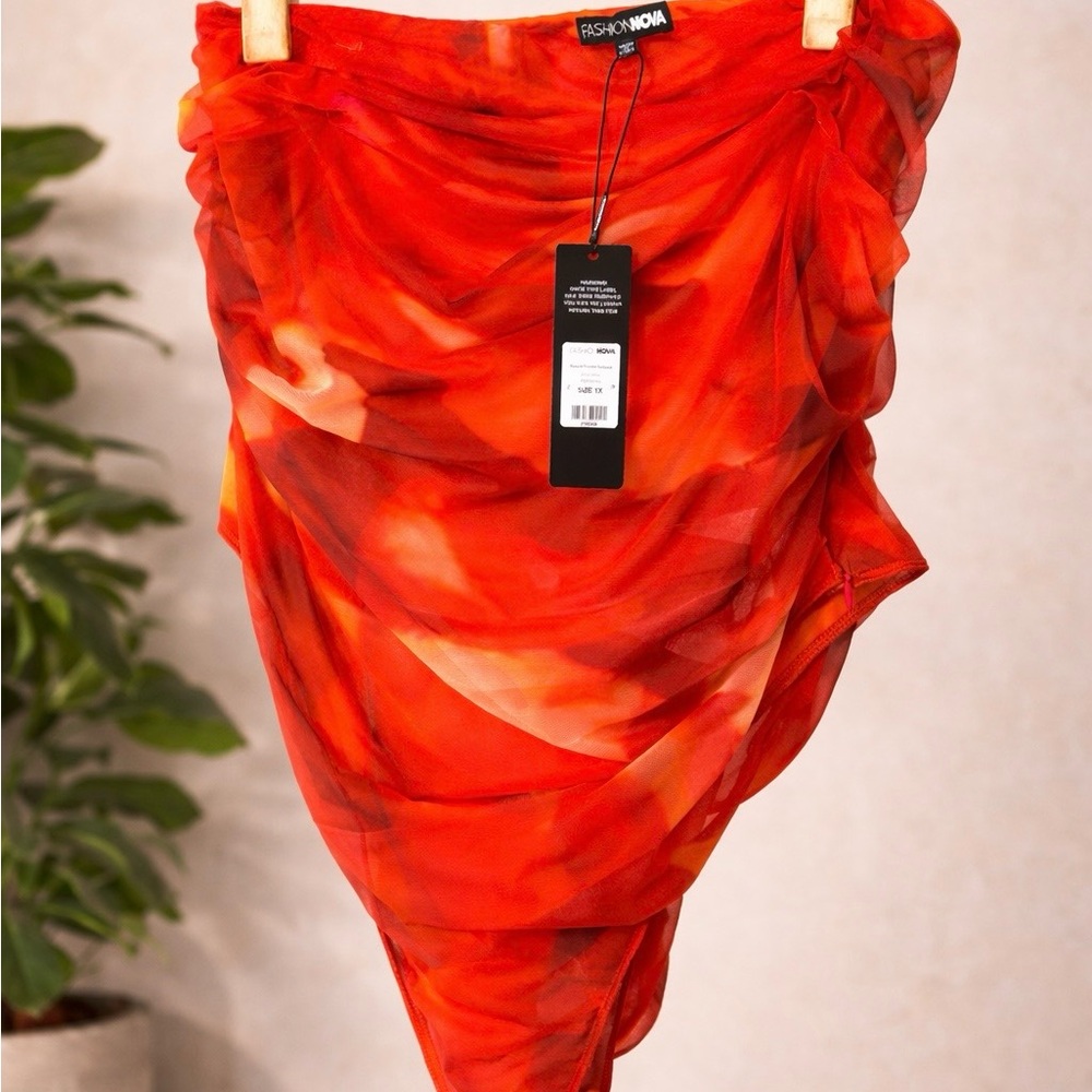 Fashion Nova Fiery Red-Orange Skirt